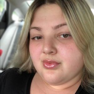 Meet your Posher, Baylee